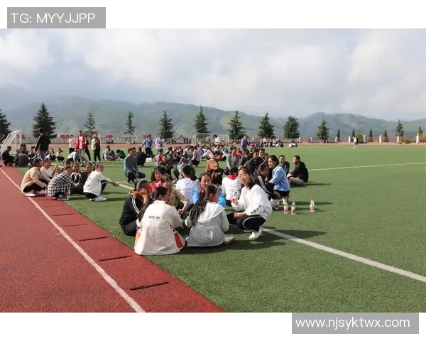 当绿茵场上的英雄化身为温馨奶爸的生活点滴与感悟